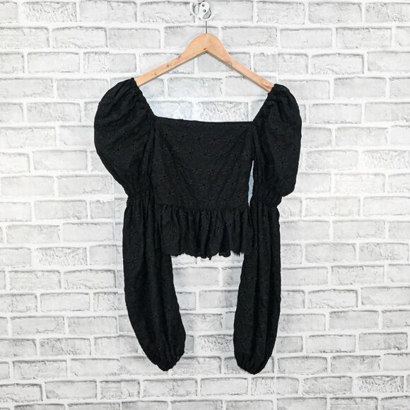 Caroline Constas Women's Wren Puff Sleeve Eyelet Embroidered top in Black sz XS - Picture 6 of 8